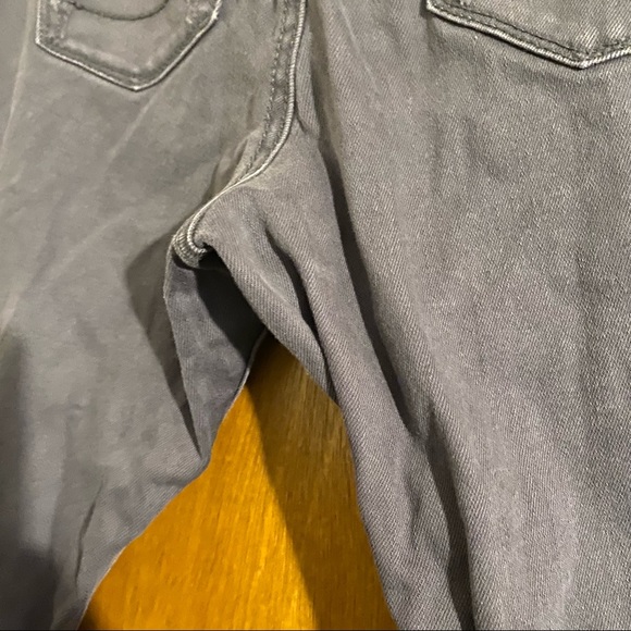 Torrid Source of wisdom distressed jeans size 14 - Picture 8 of 13